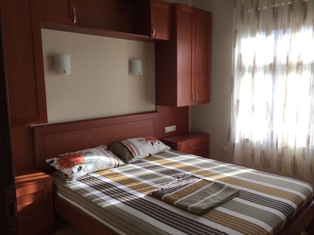 Apartments Ploski Херцег-Нови Экстерьер фото